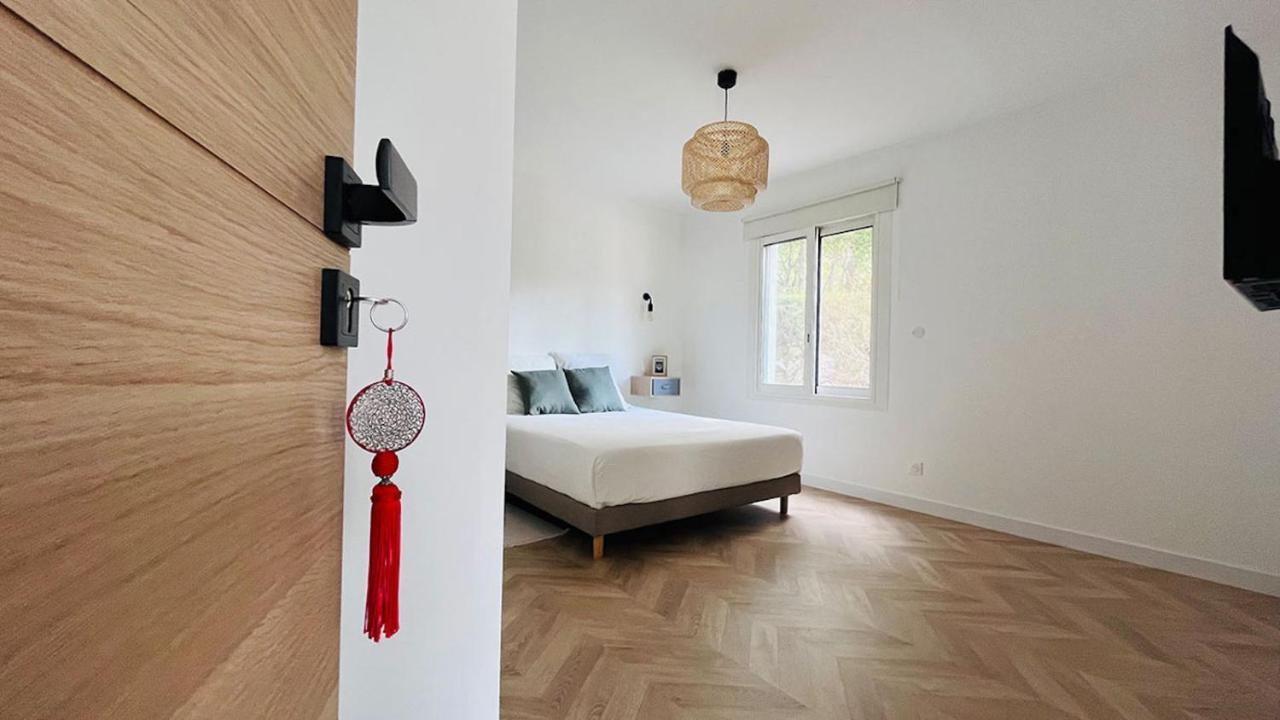 Villa Holistika : Bed And Breakfast / Pool / Air Conditioning/ Mont Faron Toulon Bagian luar foto